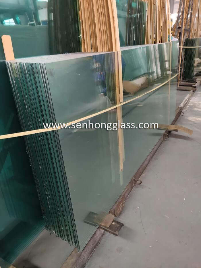laminated glass in production 2